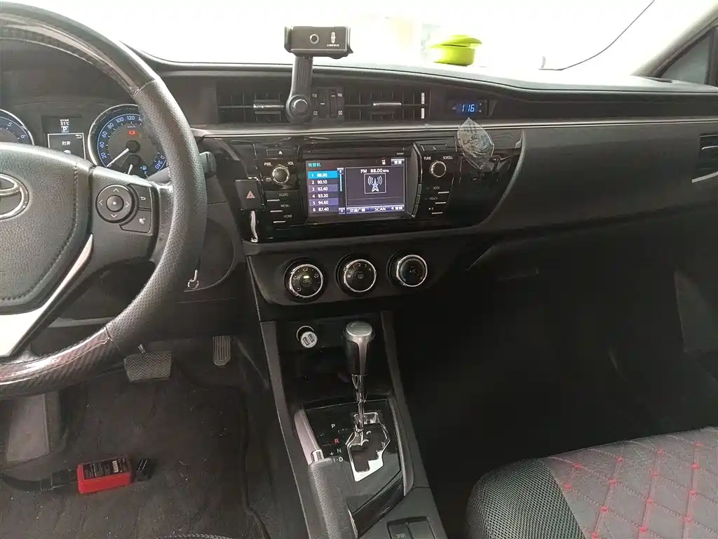 Toyota Levin 2014 1.8GS CVT Elite Edition фото 9