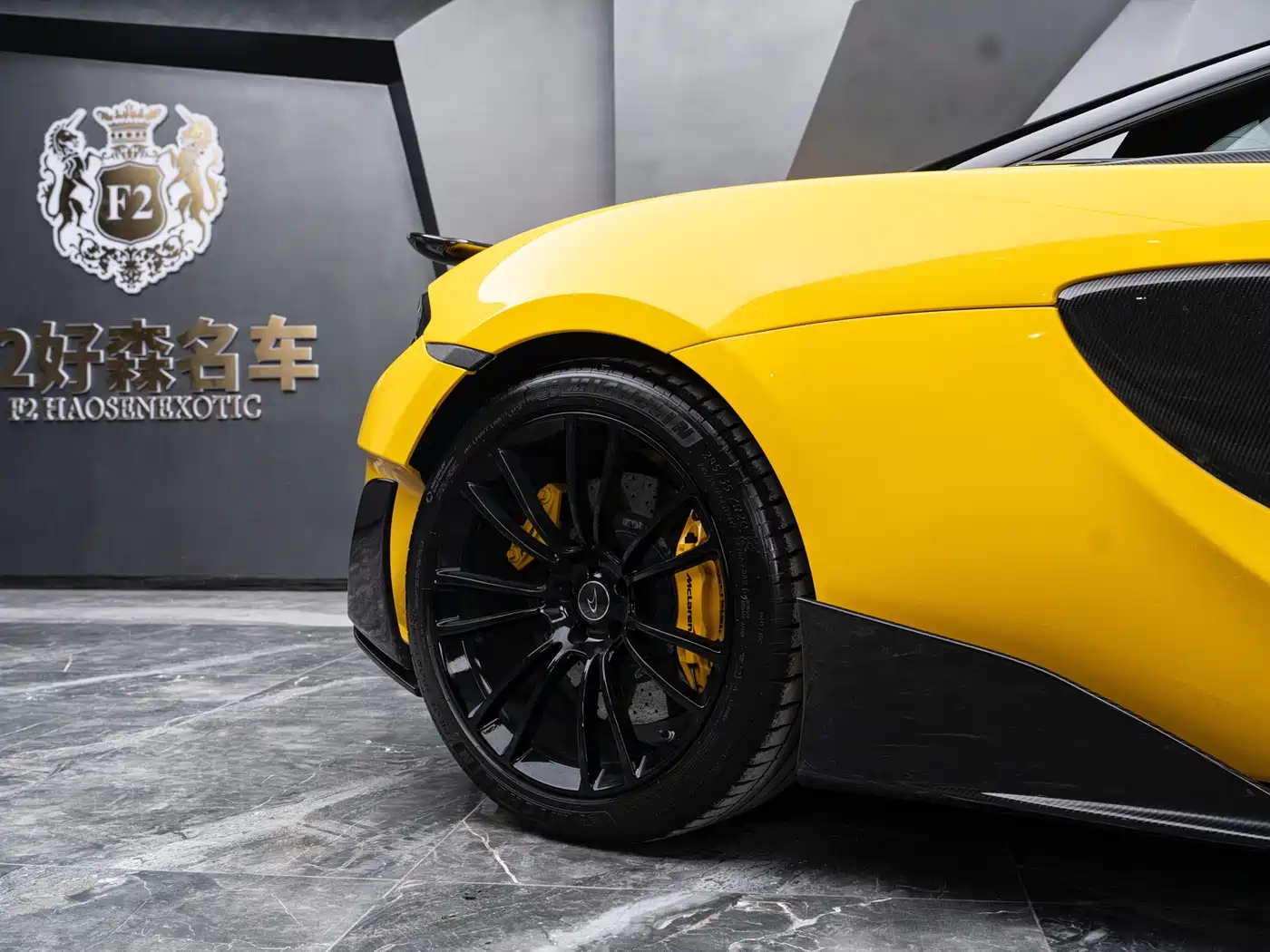 McLaren 570 2019 570S 3.8T Coupe фото 5