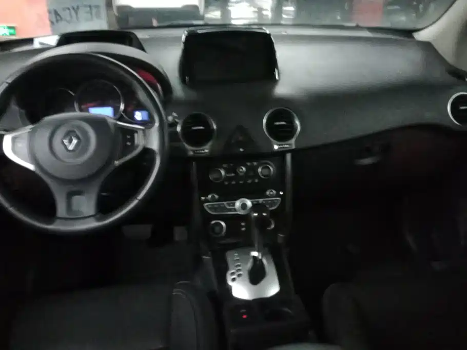 Renault Koleos (Import) 2013 2012 2.5L 2WD Luxury Navigation Edition