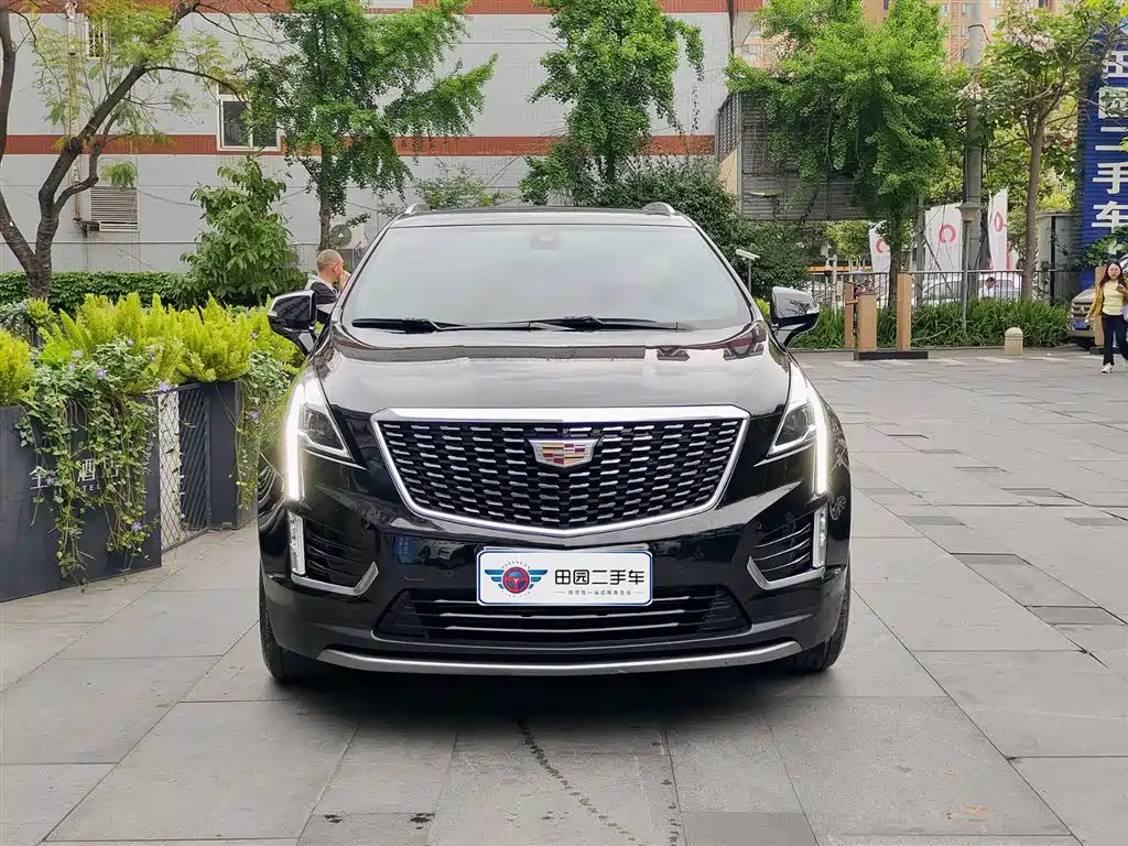 CADILLAC XT5