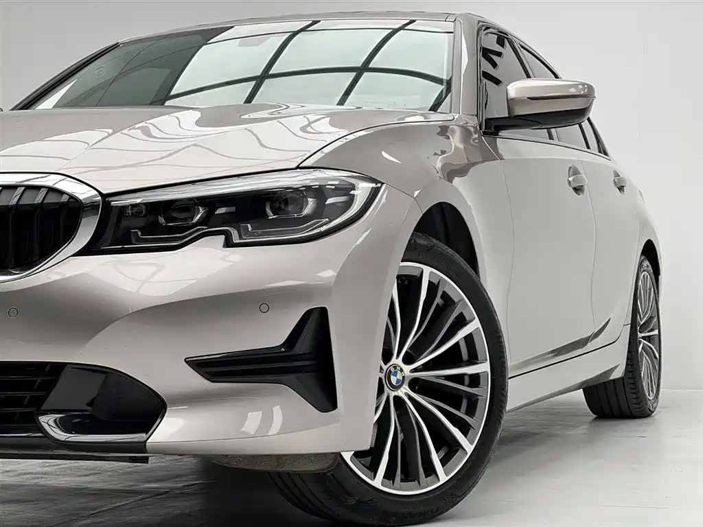 BMW 3 Series 2021 Facelift 320i Sport Package фото 3