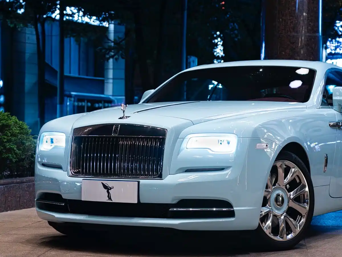Фото 5 - Rolls-Royce Wraith