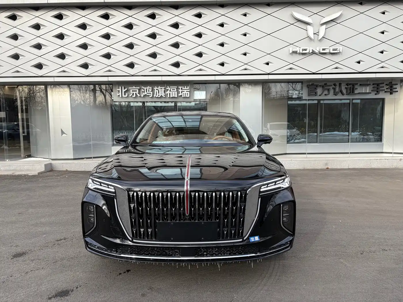 Hongqi H9 2025 2.0T 2WD Qixiang Luxury Business Edition 5-seater фото 2