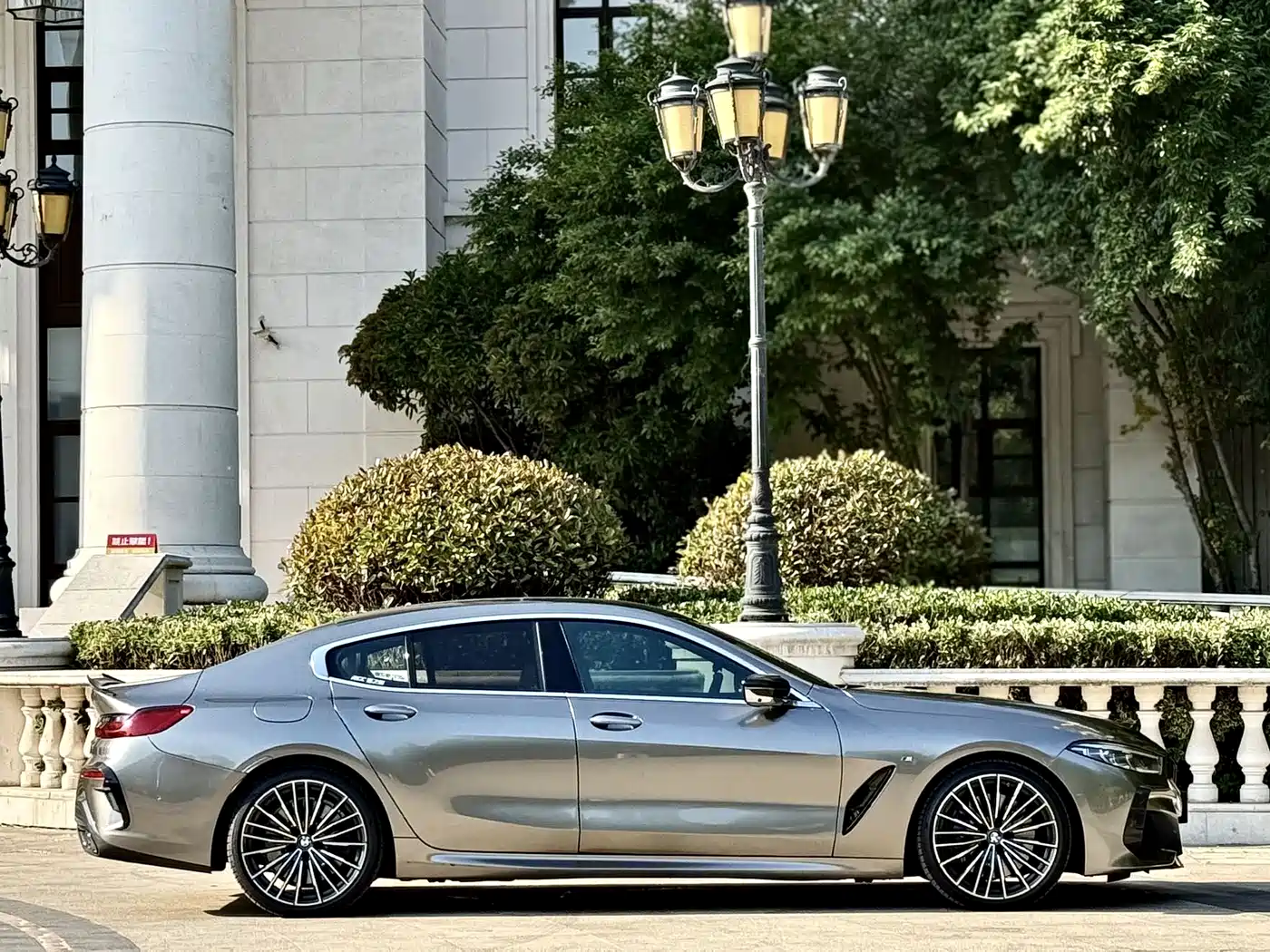 BMW 8 Series 2019 840i xDrive Gran Coupe M Sport фото 20