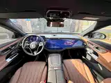 Photo 6 - Mercedes-Benz E-Class