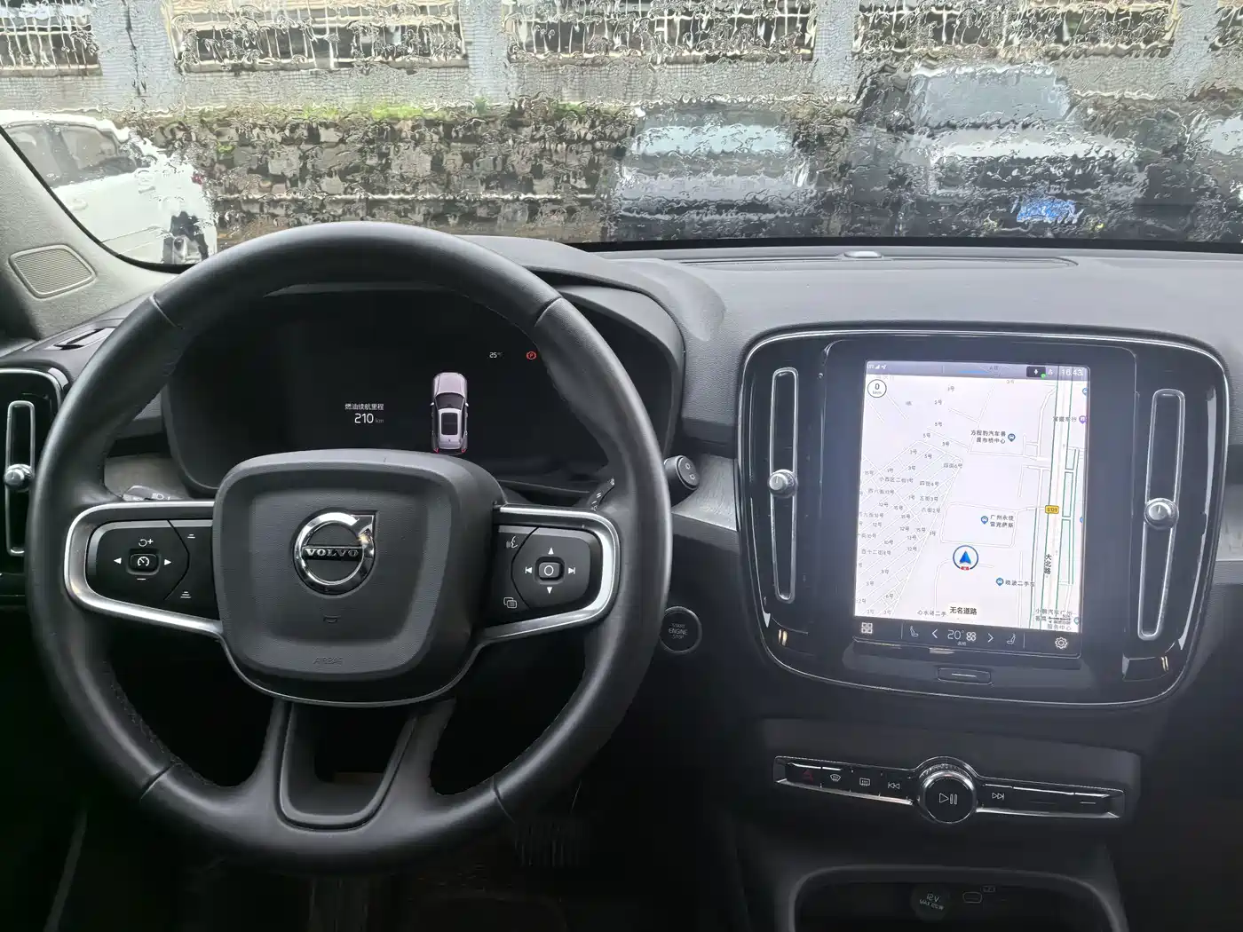Volvo XC40 2024 2025 B4 AWD Smart Elite Luxury Edition