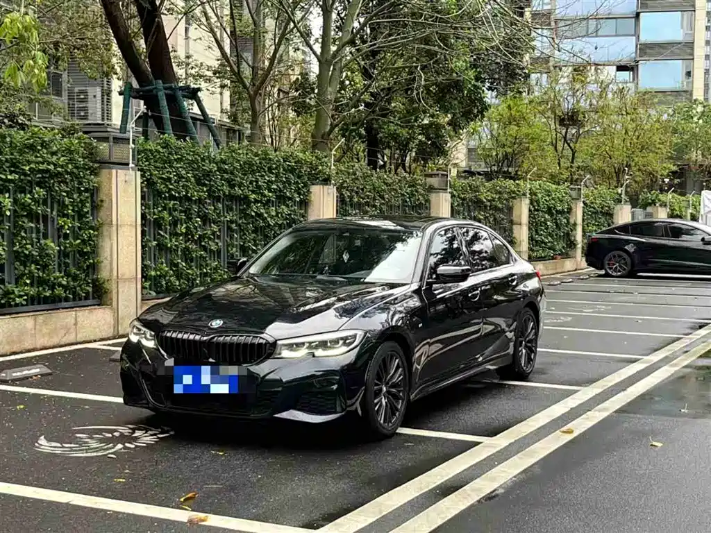 BMW 3 Series 2022 325Li M Sport Shadow Edition