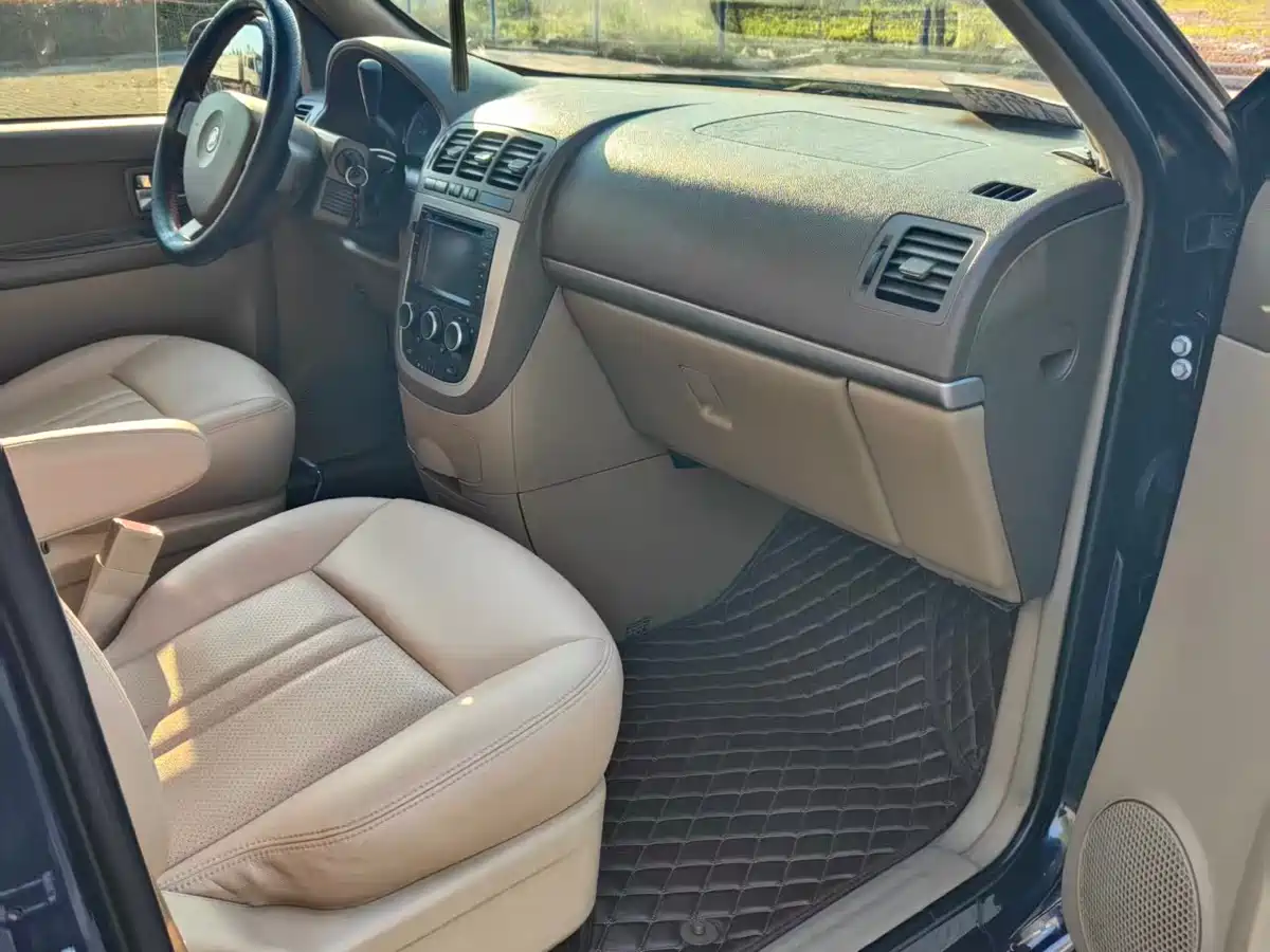 Buick GL8 2014 2.4L Classic Edition фото 9