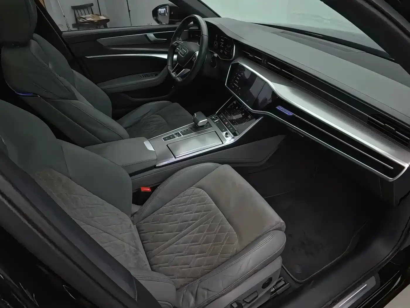 Audi A6L 2021 55 TFSI quattro Premium Dynamic фото 15