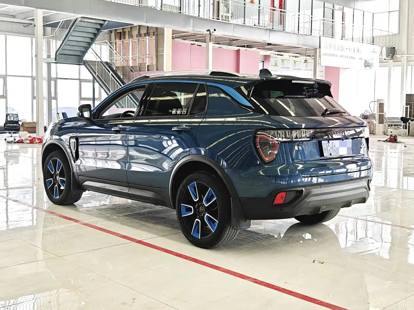 Lynk & Co 01 2019 2.0T 2WD Pro Edition China V фото 4