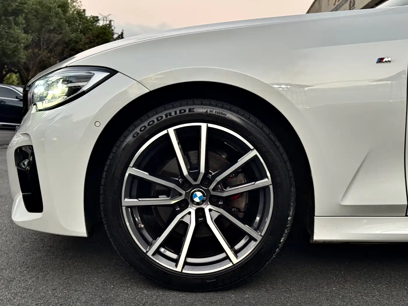 BMW 3 Series 2020 325Li M Sport Package фото 15