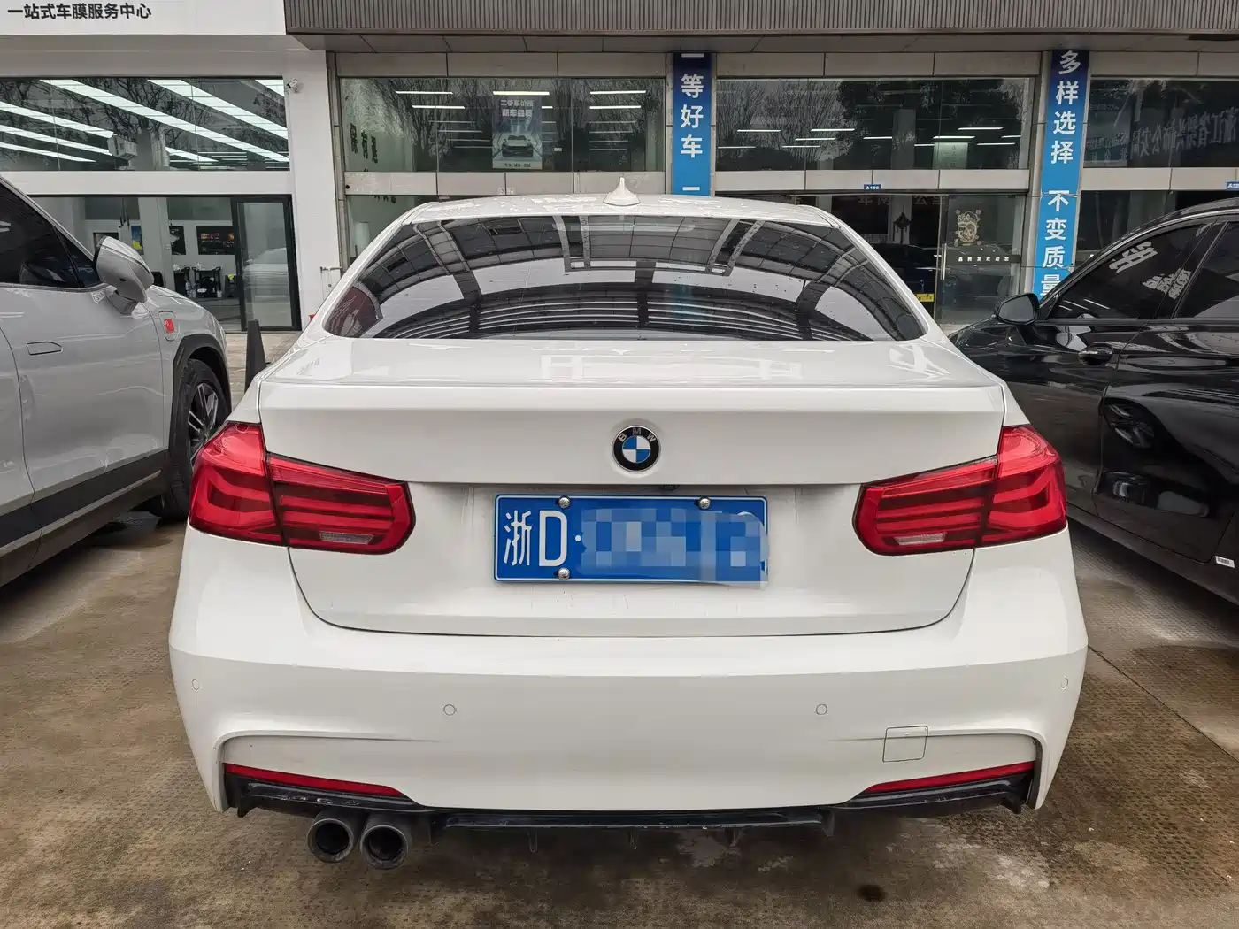 BMW 3 Series 2019 320i M Sport Package фото 5