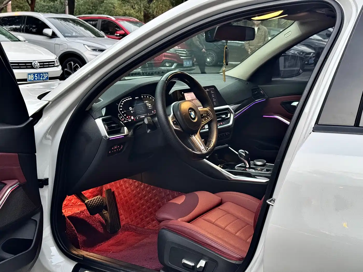 BMW 3 Series 2020 325Li M Sport Package фото 10