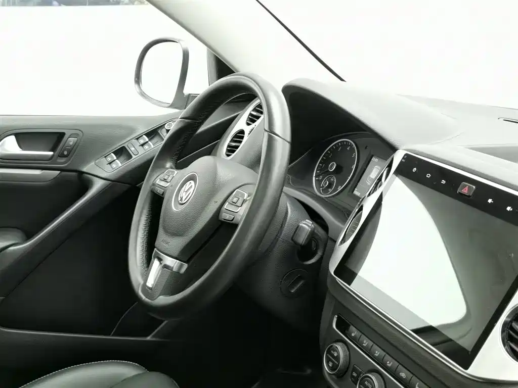 Volkswagen Tiguan 2016 Model 300TSI Automatic 4WD Luxury Edition фото 22