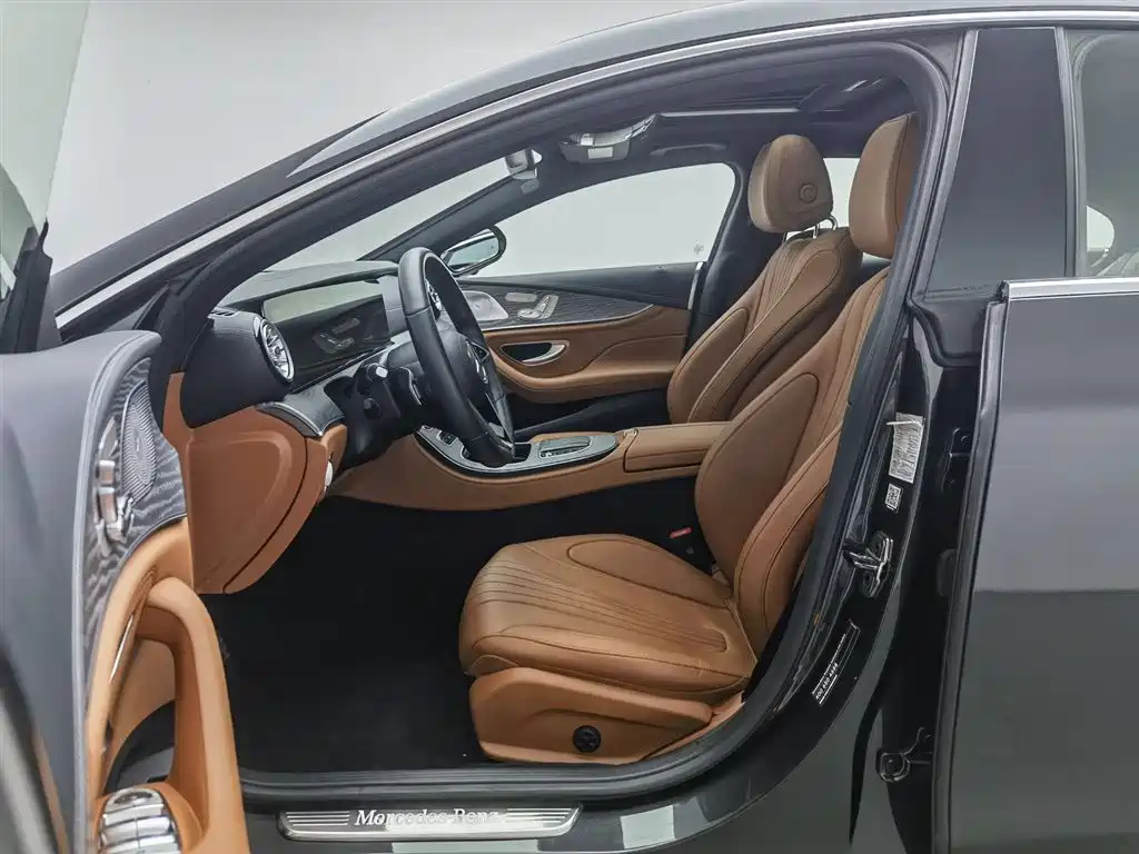 Mercedes-Benz CLS 2023 Facelift CLS 300 Dynamic фото 10