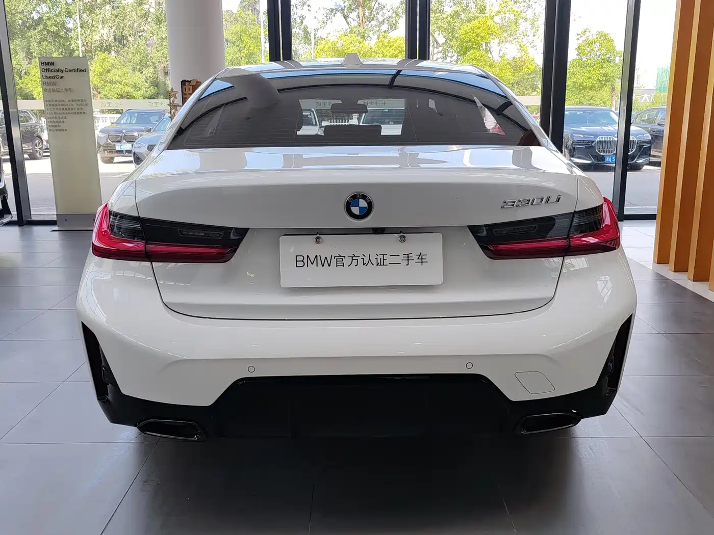 BMW 3-SERIES