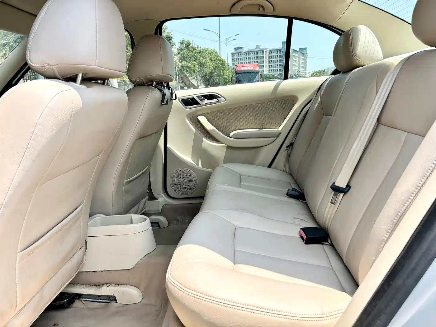 Volkswagen Lavida 2010 2011 1.6L Automatic Leisure Edition