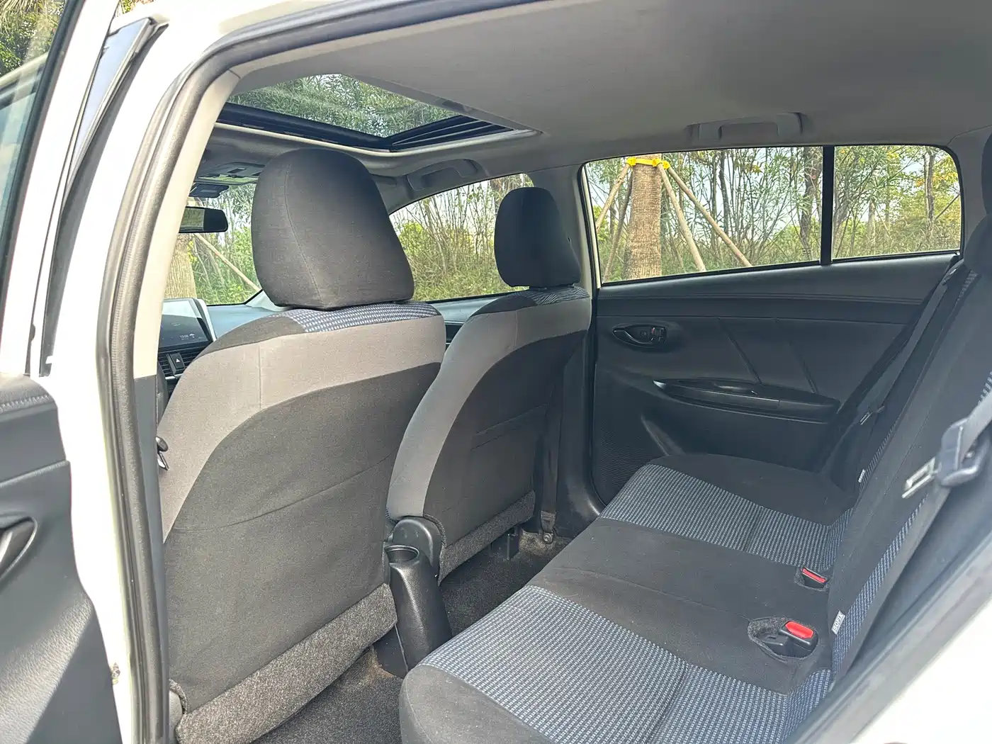 Toyota Vios FS 2017 1.5L CVT Trend Edition фото 9