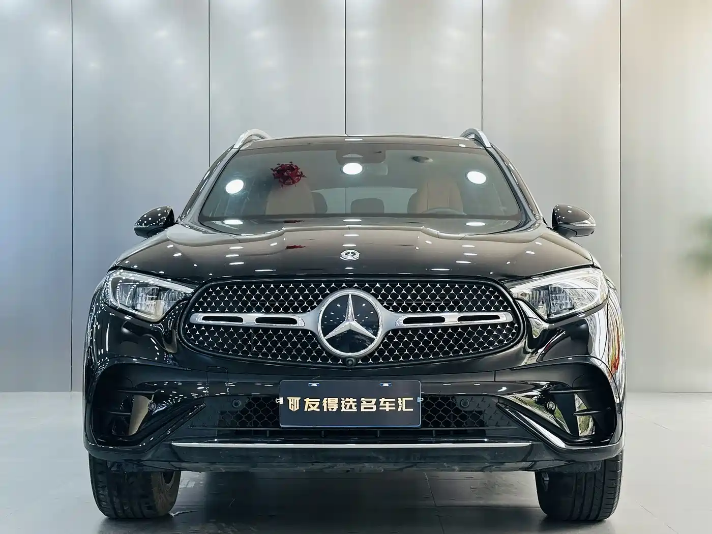 Mercedes-Benz GLC 2023 GLC 260 L 4MATIC Luxury 5-Seater фото 2