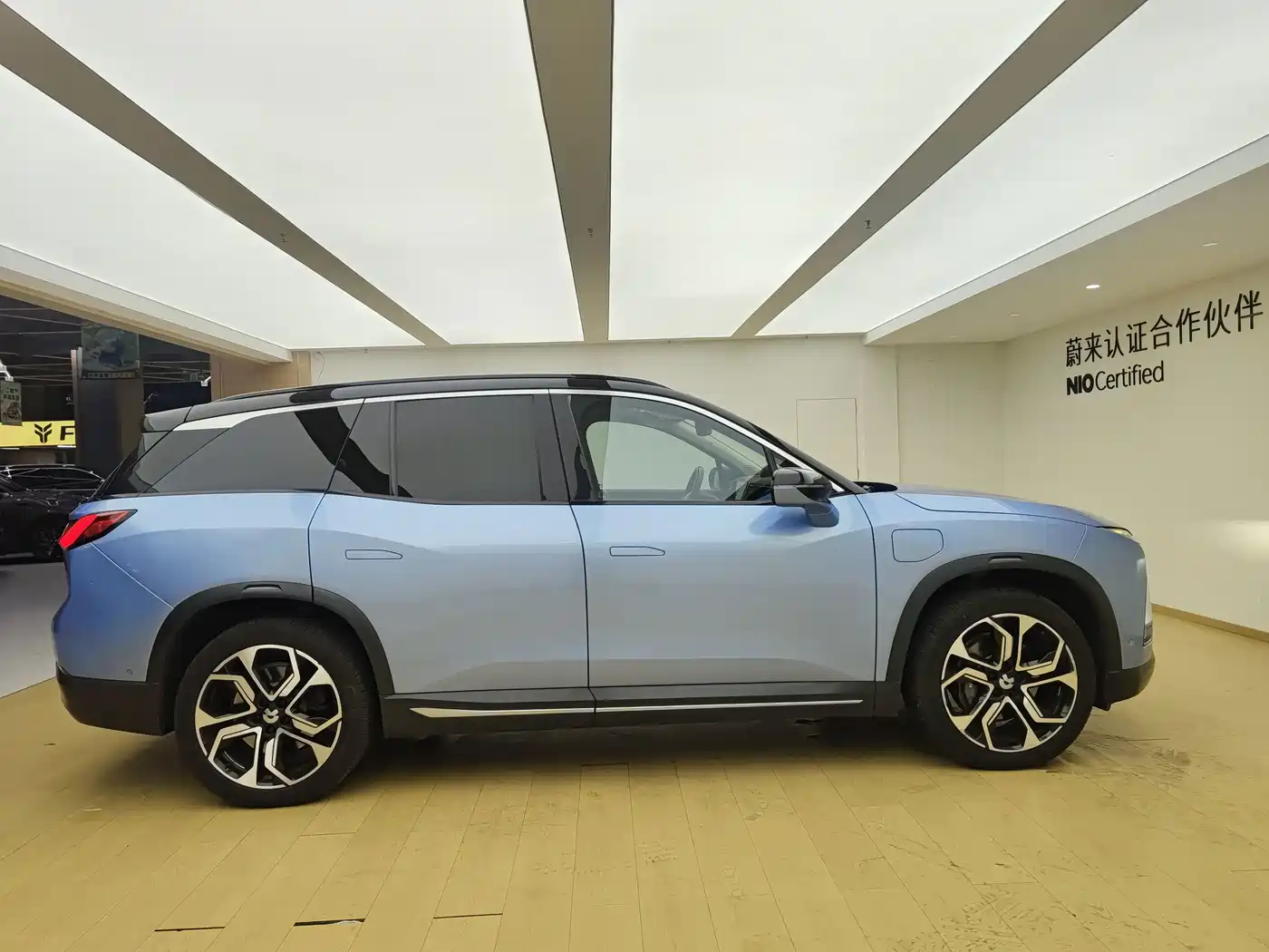 NIO ES8 2019 2018 Founder Edition