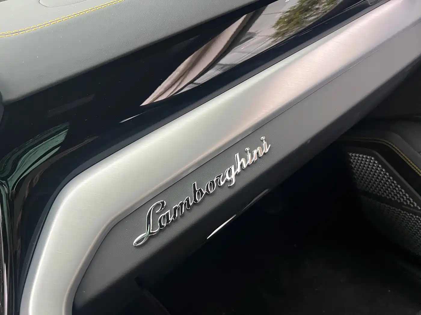 Lamborghini Urus 2024 2023 4.0T V8 S