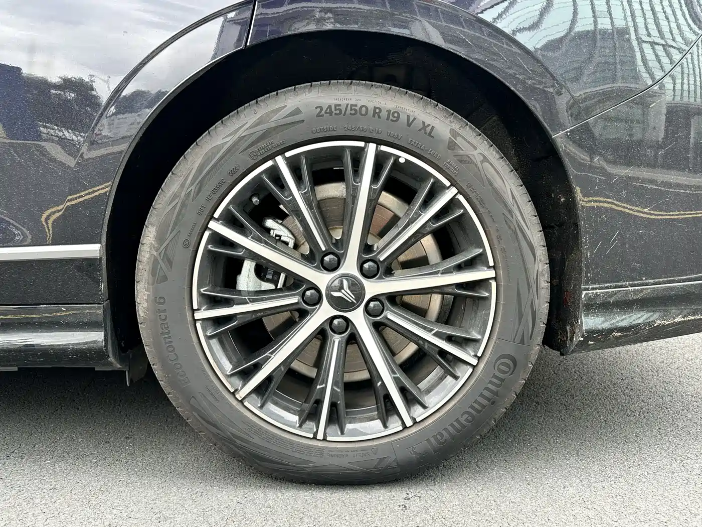 Voyah Auto VOYAH Zhuiguang 2025 2024 PHEV AWD Ultra-long Range Executive Edition