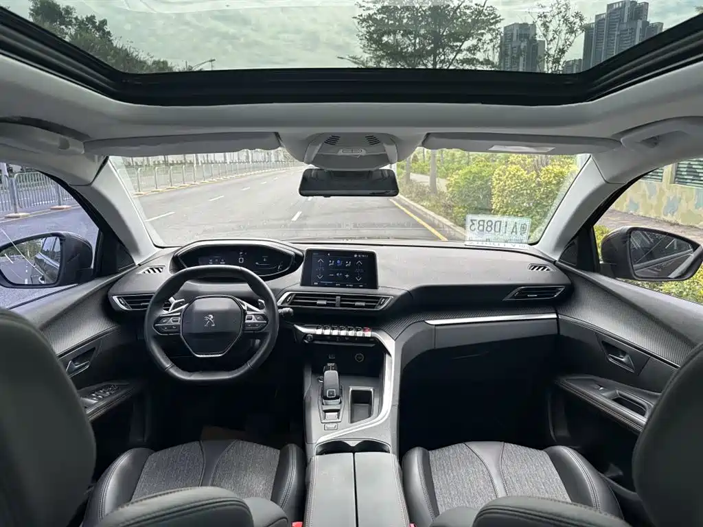 Peugeot 5008 2017 350THP 7-seat Elite Edition фото 7
