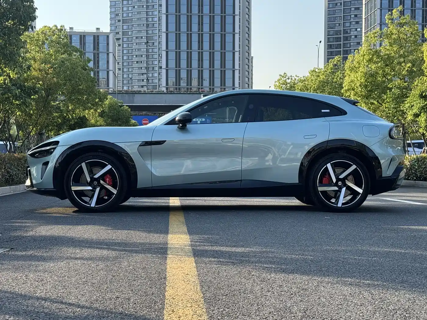 Xiaomi Auto Xiaomi YU7 2025 Ultra Long Range High Performance AWD Max Edition фото 7