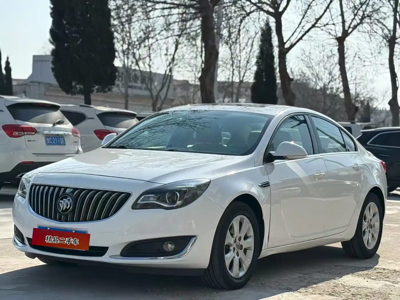 Buick Regal 2015 2.0L Leading Fashion Model