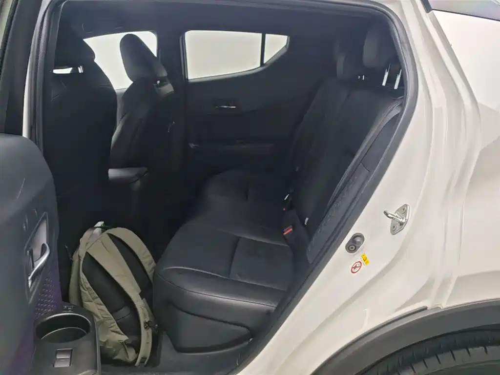 Toyota IZOA 2018 2.0L Yichi Edition China V фото 17