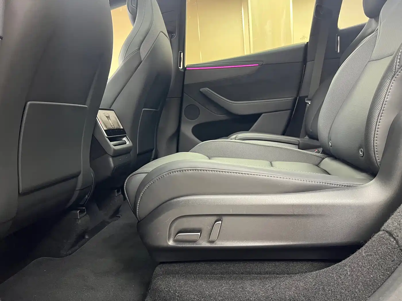 Tesla Model Y L 2025 2025 Facelift Long Range AWD