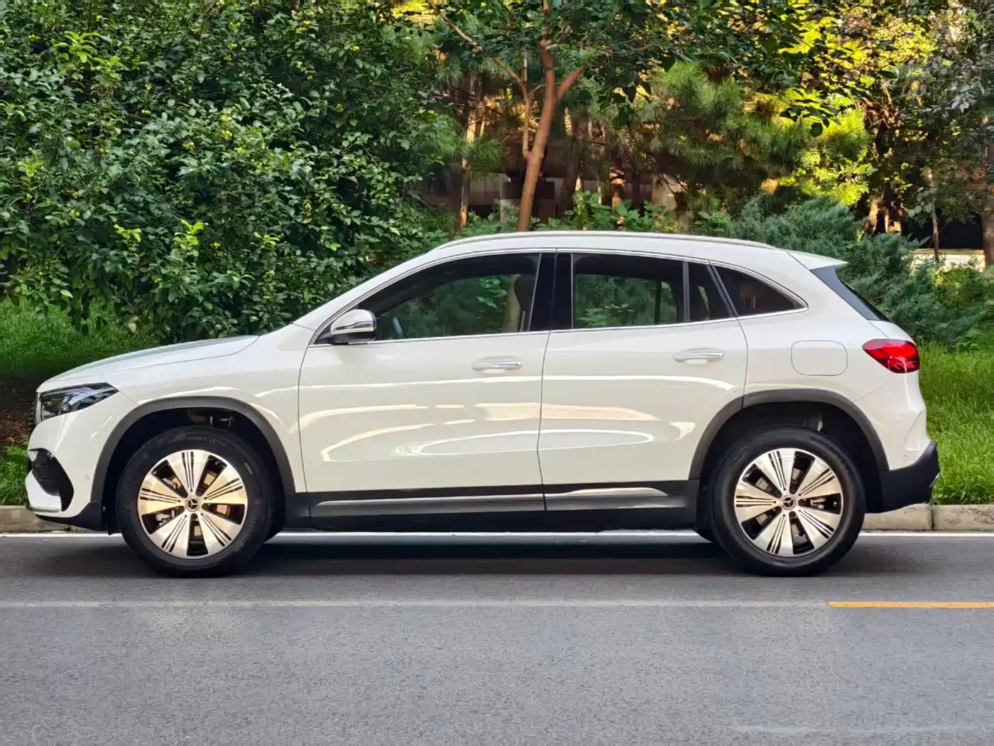 2024 Mercedes-Benz EQA