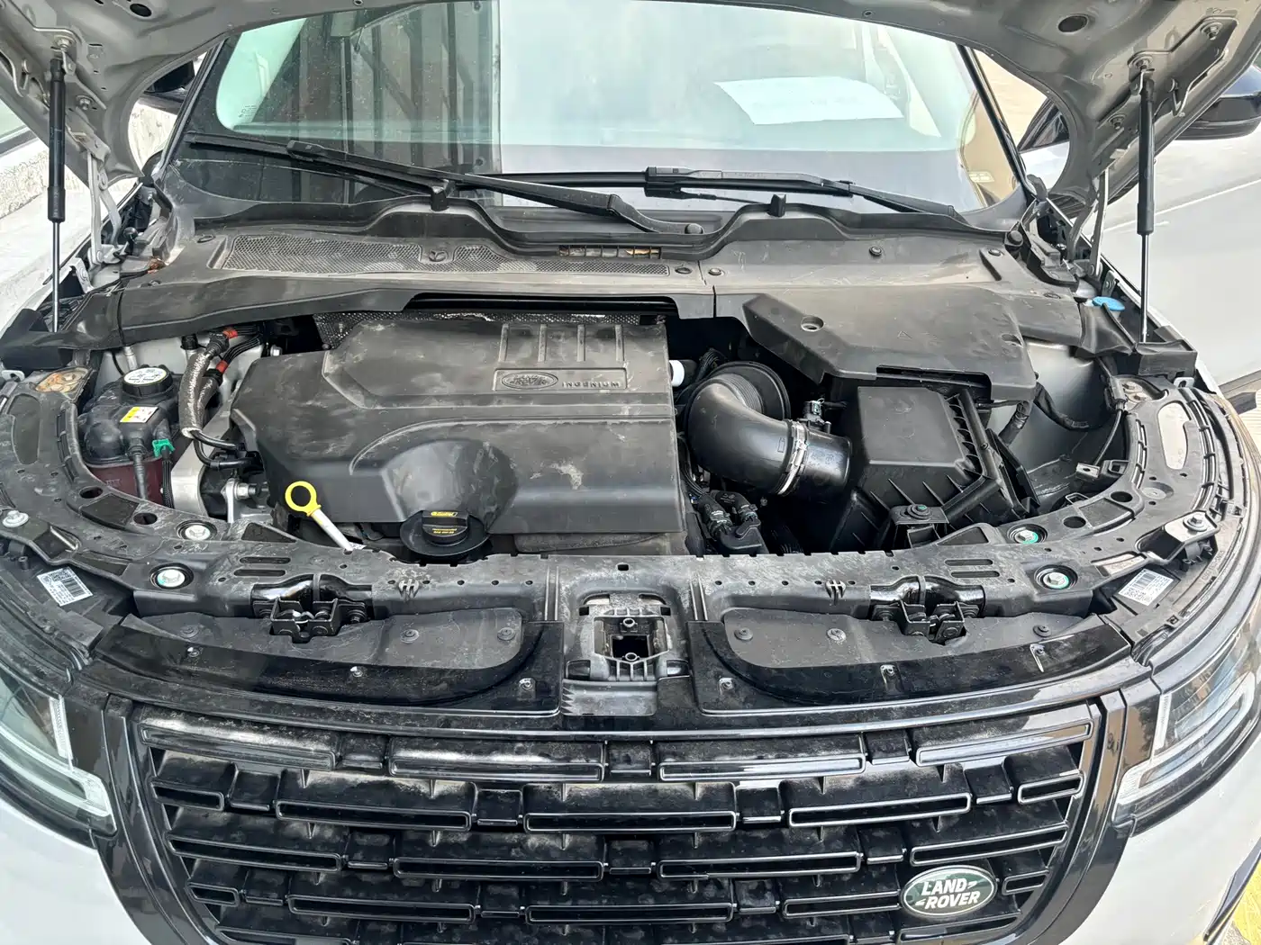 Land Rover Range Rover Evoque 2024 2024 Range Rover Evoque L 249PS Light Master Edition