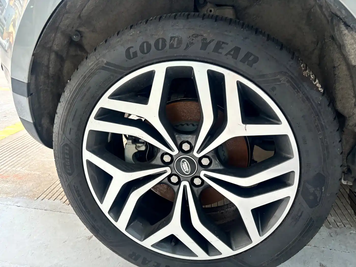 Land Rover Range Rover Evoque 2024 2024 Range Rover Evoque L 249PS Light Master Edition