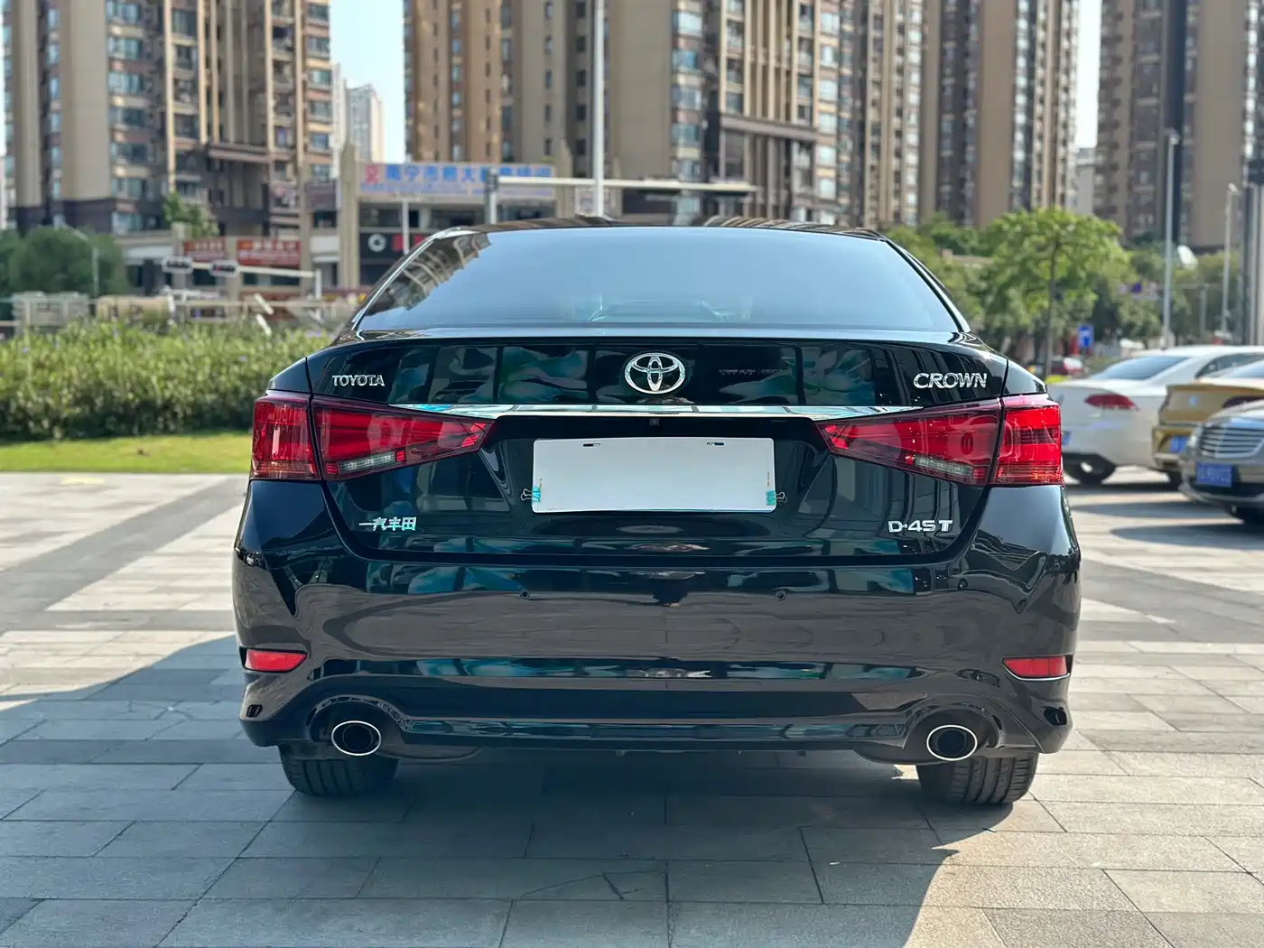 Toyota Crown 2018 2.0T Fashion Edition фото 3