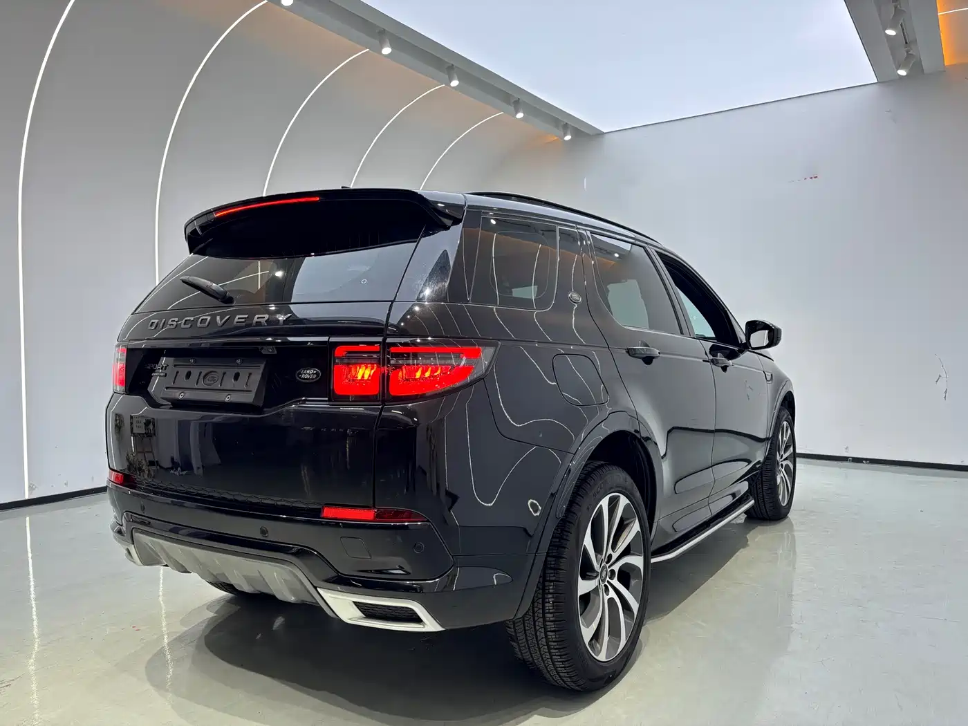 LAND ROVER DISCOVER SPORTS