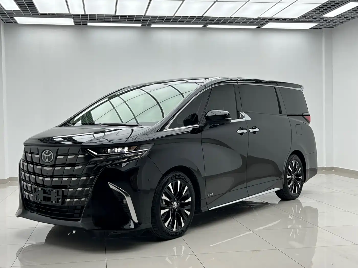 Toyota Alphard 2024 Hybrid 2.5L Ultimate Enjoyment Edition