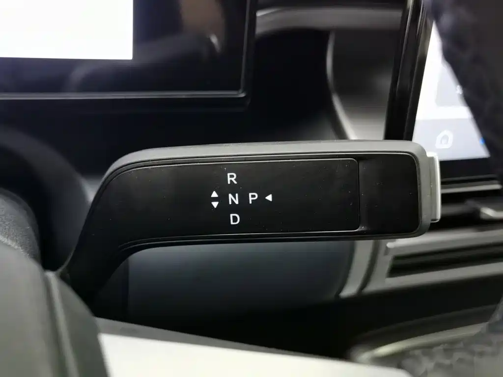 Fang Cheng Bao Titanium 7 2025 2025 AWD Base Model