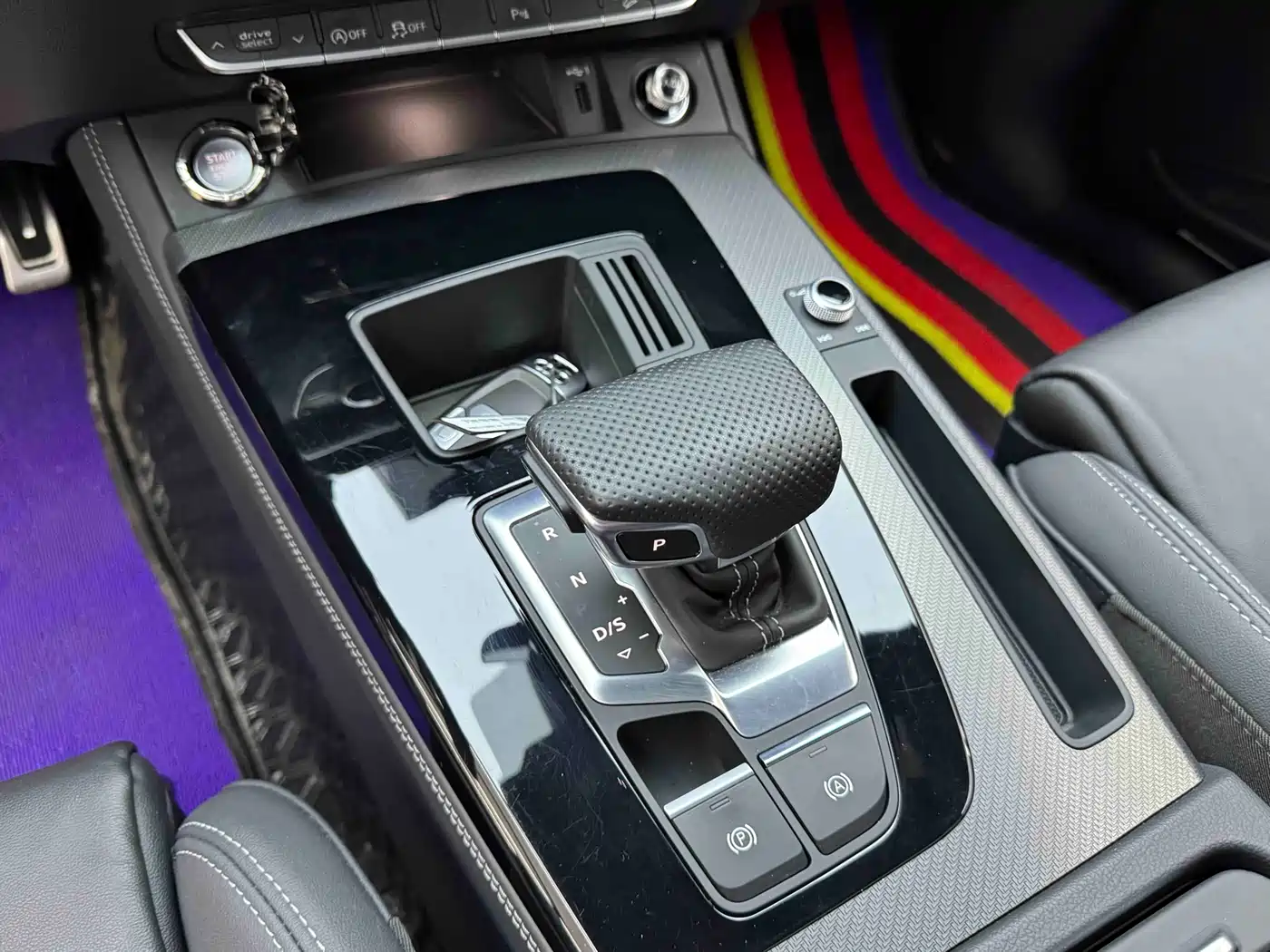 Audi Q5L 2023 40T Luxury Dynamic фото 10