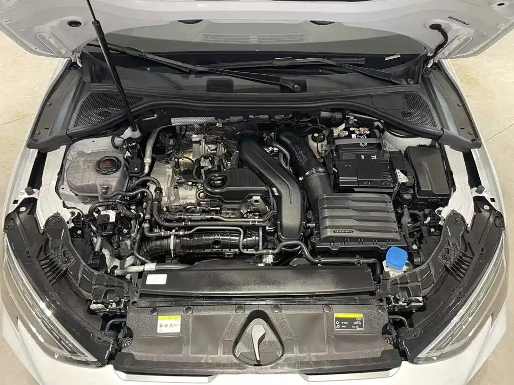 Audi A3 2026 2025 Sportback 35TFSI Flying Premium
