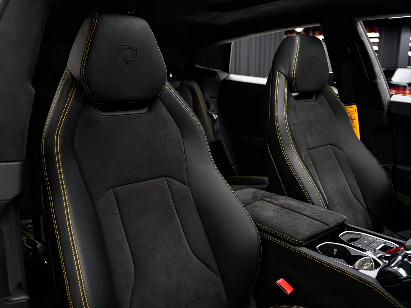 Lamborghini Urus 2021 4.0T V8 фото 21