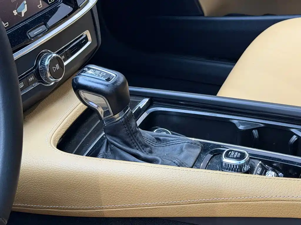 Volvo S90 2017 2017 T4 Inscription