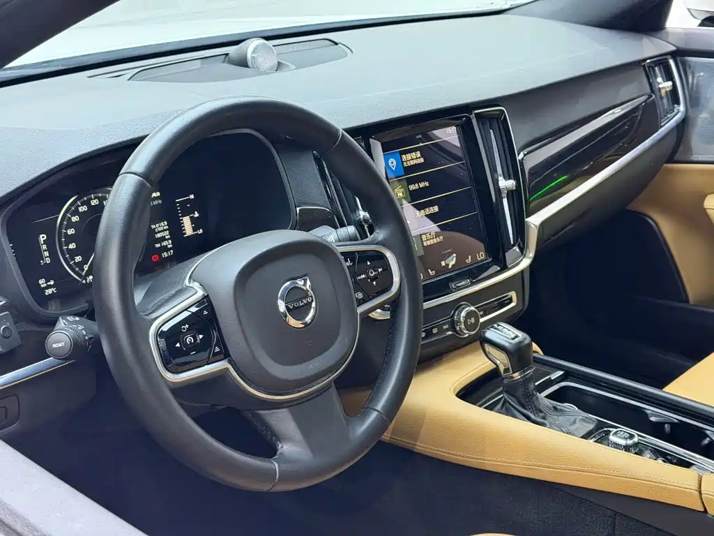 Volvo S90 2017 2017 T4 Inscription