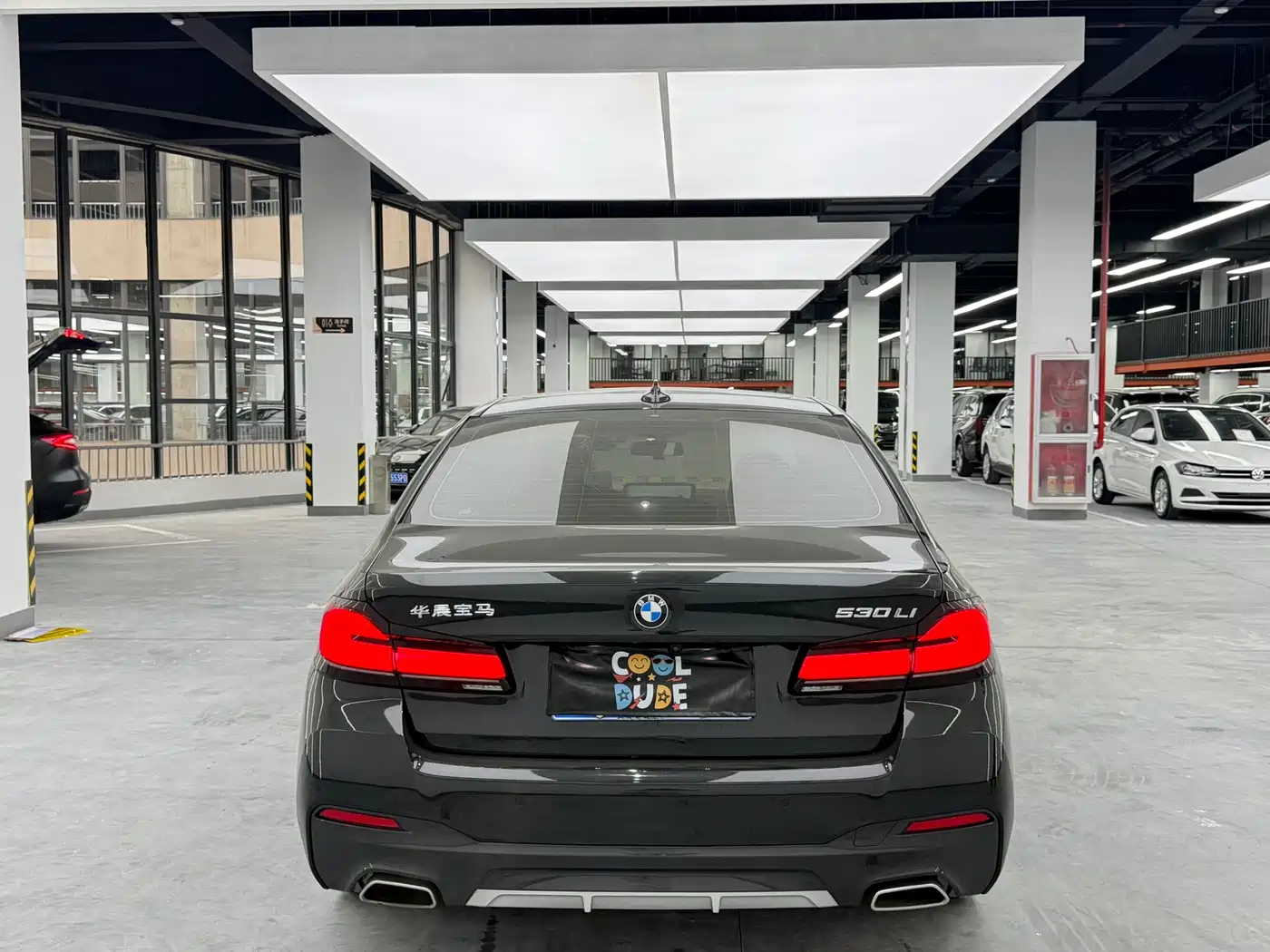 BMW 5 Series 2022 530Li Leading M Sport Package фото 11