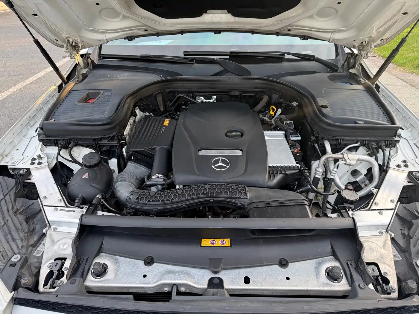 Mercedes-Benz GLC 2018 Facelift GLC 260 4MATIC Luxury фото 20