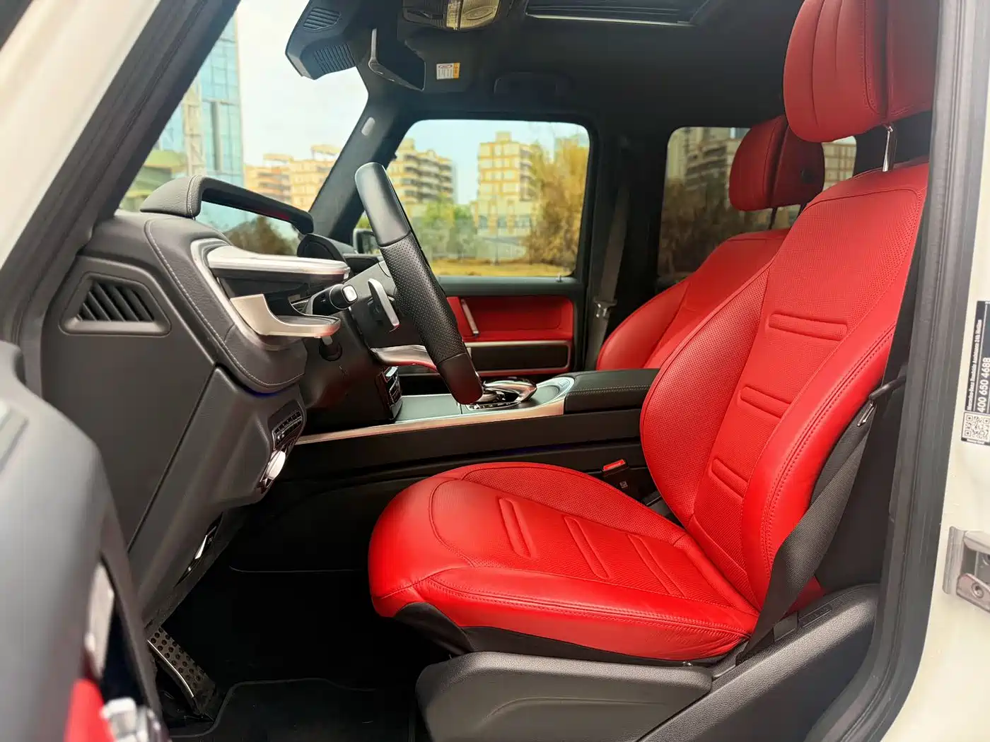 Mercedes-Benz G-Class 2024 G 500 фото 12