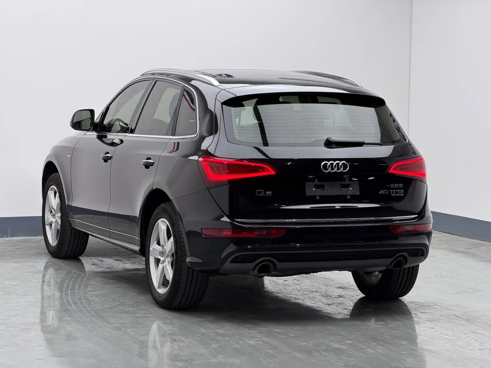 Photo 6 - Audi Q5