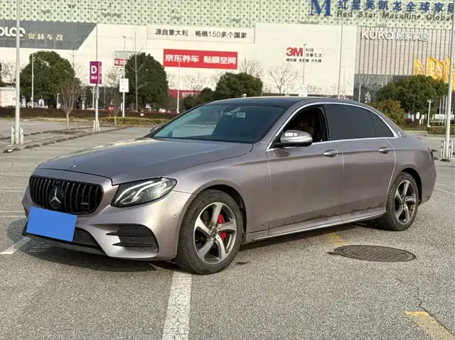 MERCEDES-BENZ E CLASS