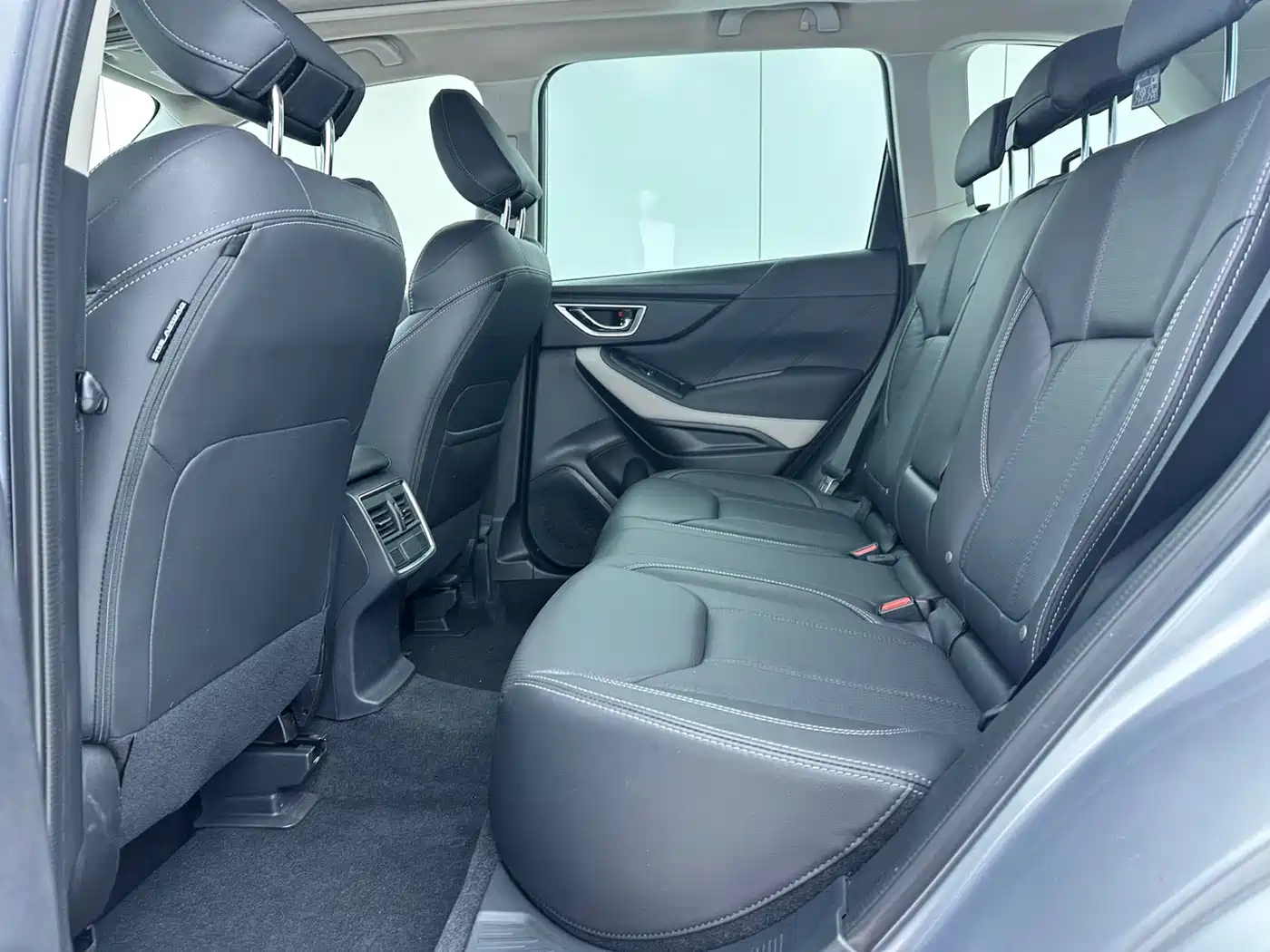 Subaru Forester 2022 2.0i AWD Luxury Edition with EyeSight фото 8