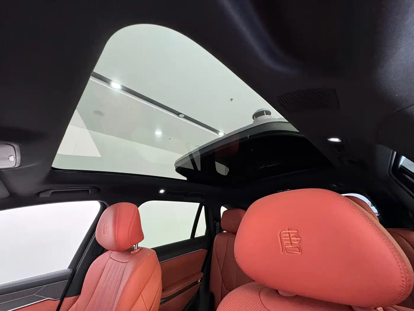 BYD Tang L 2025 2025 DM 175KM Drone Player Edition